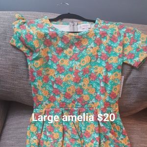 Lularoe amelia